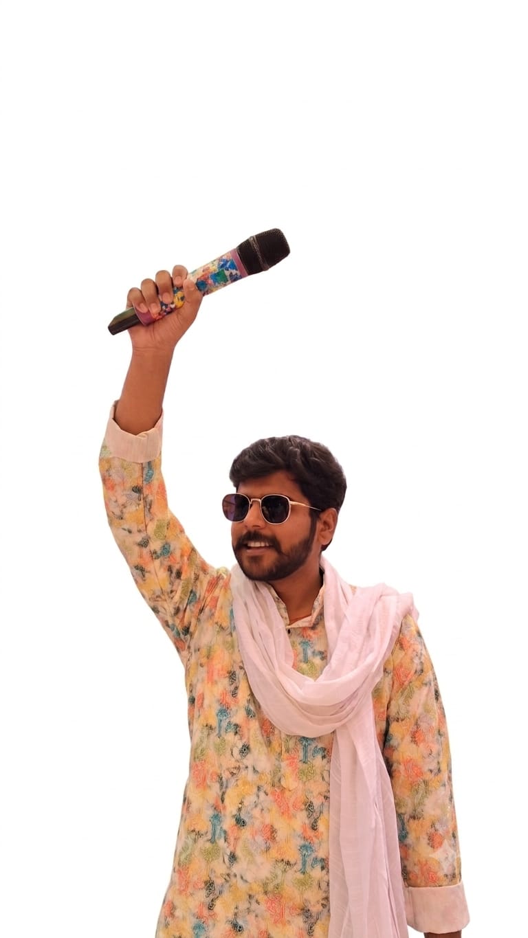 Anchor Himanshu Paliwal during a hosted celebration in Udaipur